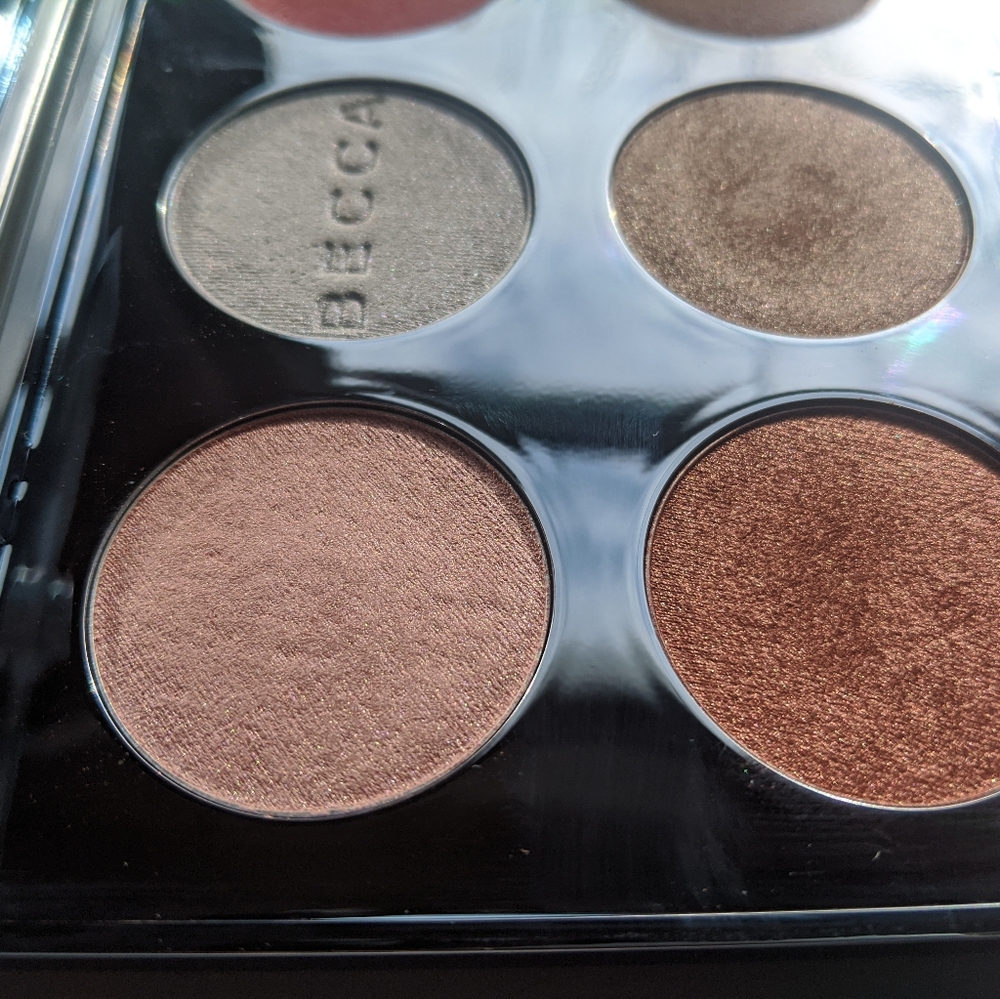 Becca Face Palette - Picture 3 of 6